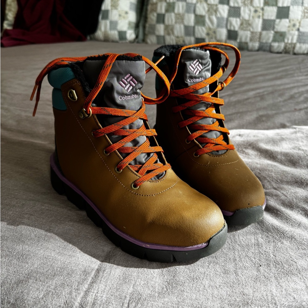 Columbia Tan and Orange Outdoor Boots